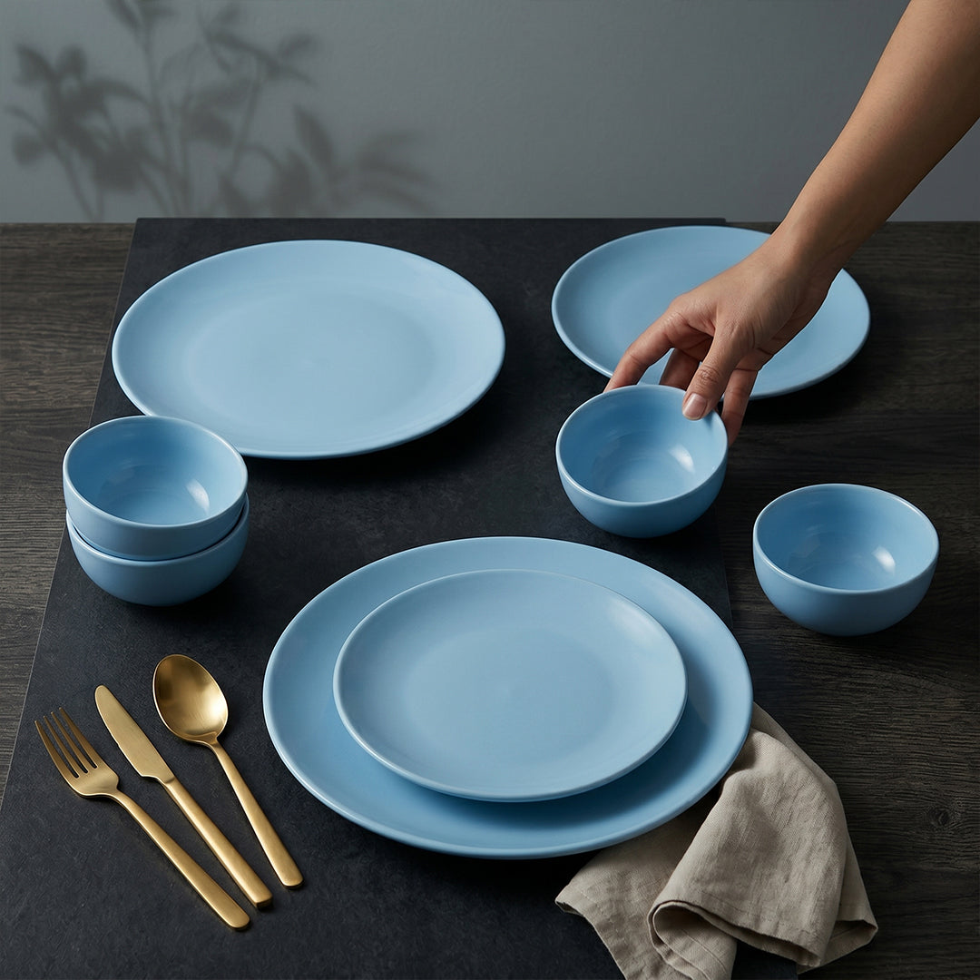 Powder Blue Dinner Set — Set of 8 (2 Dinner Plates, 2 Quarter Plates, 4 Bowls)