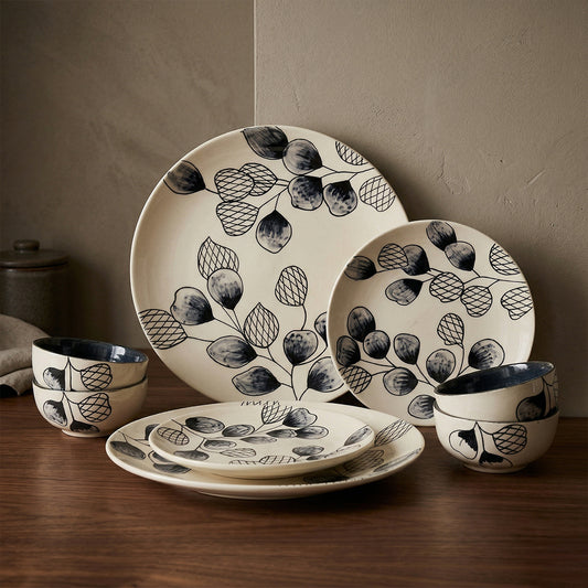 Leaf & Pod Dinner Set — Set of 8 (2 Dinner Plates, 2 Quarter Plates, 4 Bowls)