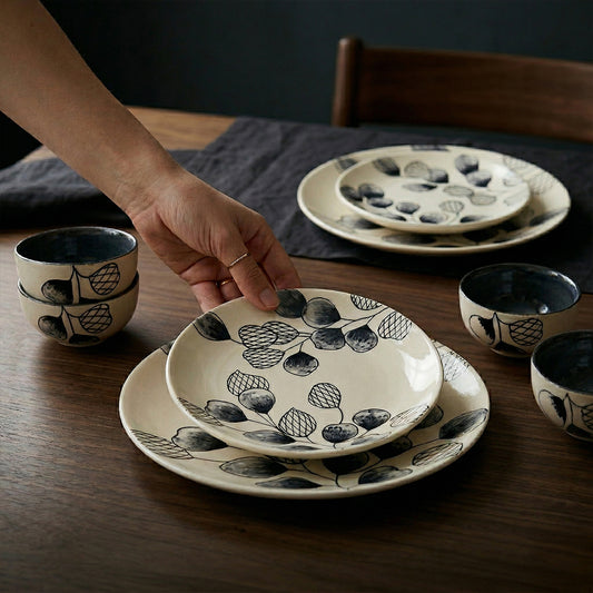 Leaf & Pod Dinner Set — Set of 8 (2 Dinner Plates, 2 Quarter Plates, 4 Bowls)