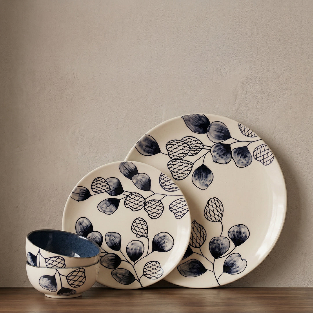 Leaf & Pod Dinner Set — Set of 4 (1 Dinner Plate, 1 Quarter Plate, 2 Bowls)