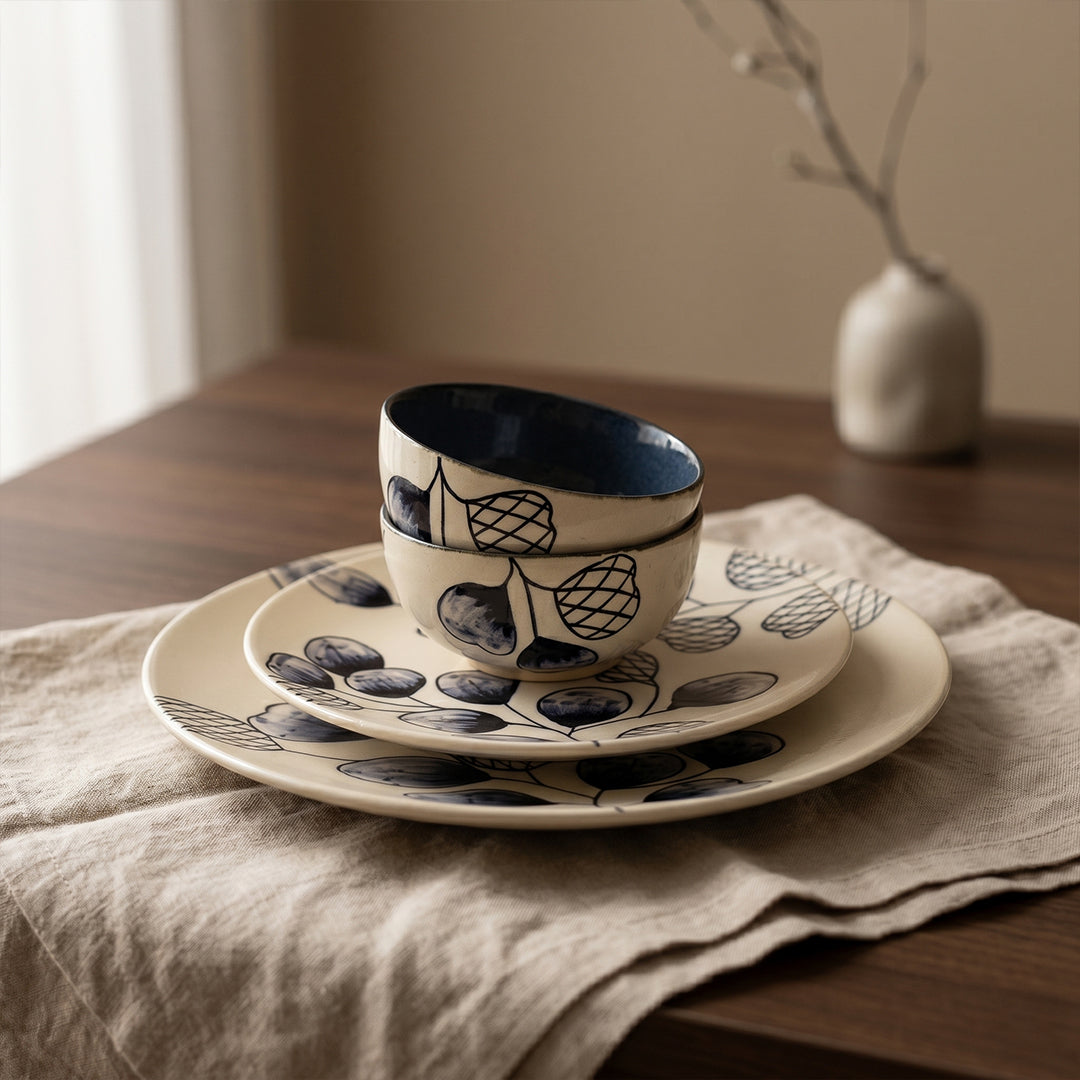 Leaf & Pod Dinner Set — Set of 4 (1 Dinner Plate, 1 Quarter Plate, 2 Bowls)