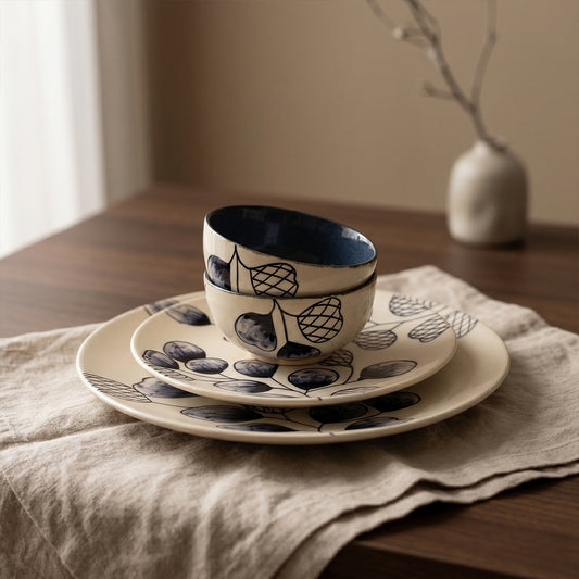 Leaf & Pod Dinner Set — Set of 4 (1 Dinner Plate, 1 Quarter Plate, 2 Bowls)