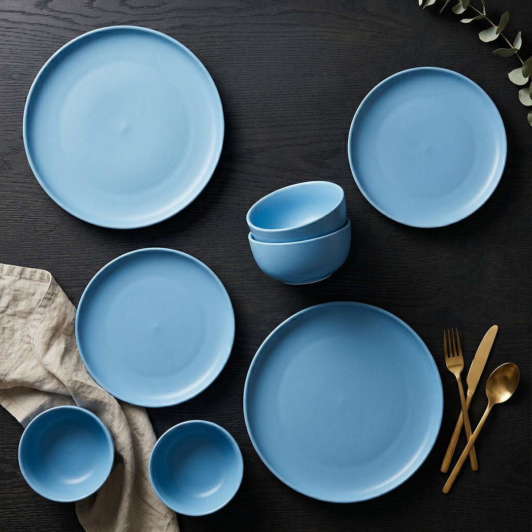 Powder Blue Dinner Set — Set of 8 (2 Dinner Plates, 2 Quarter Plates, 4 Bowls)