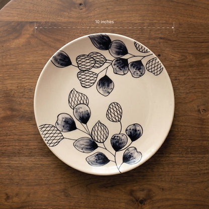 Leaf & Pod Dinner Set — Set of 8 (2 Dinner Plates, 2 Quarter Plates, 4 Bowls)
