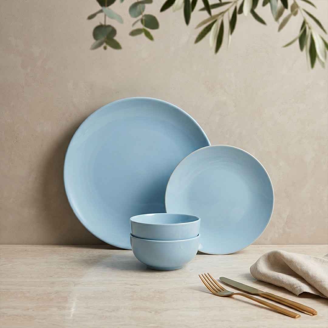 Powder Blue Dinner Set — Set of 4 (1 Dinner Plate, 1 Quarter Plate, 2 Bowls)