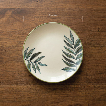 Green Leaf Dinner Set — Set of 8 (2 Dinner Plates, 2 Quarter Plates, 4 Bowls)