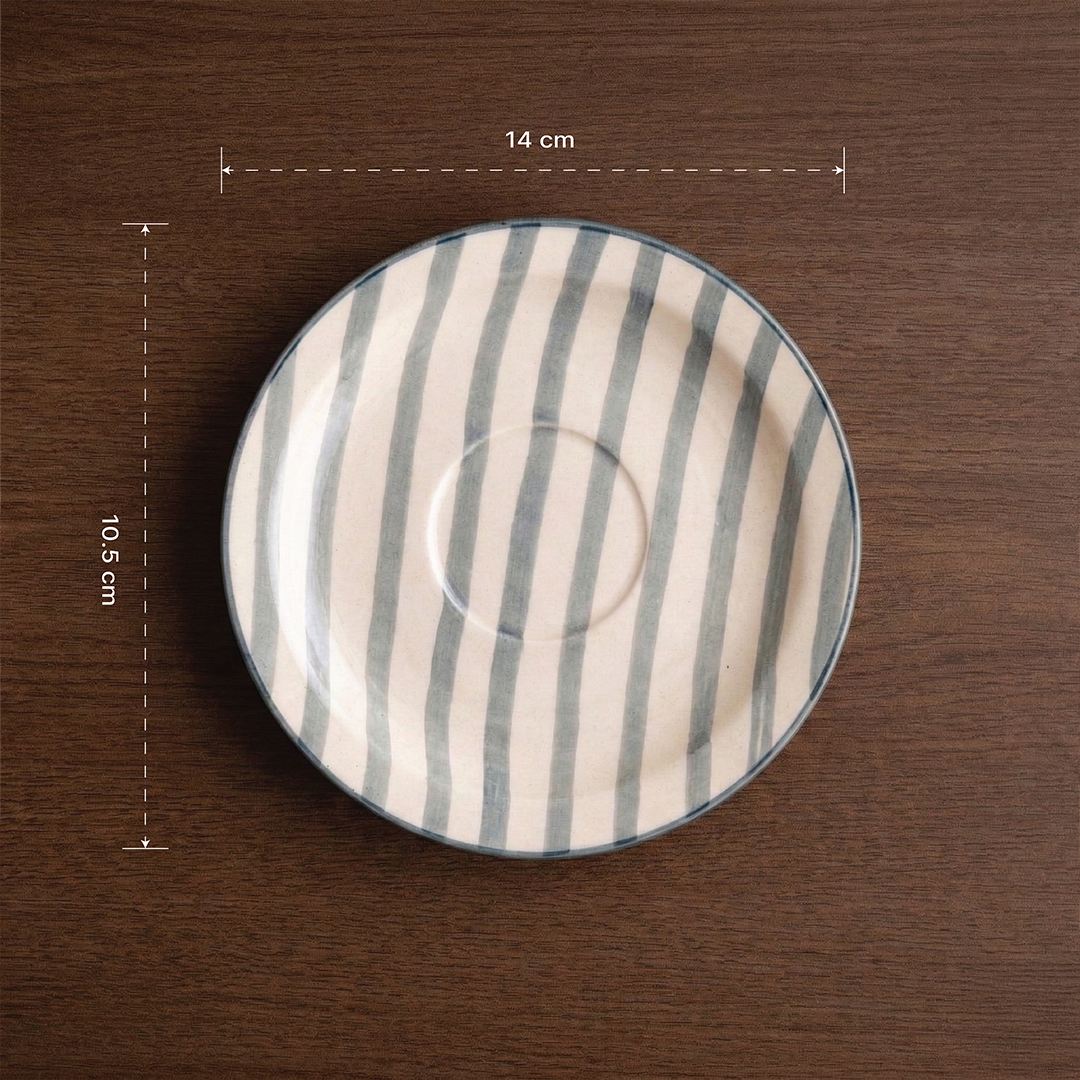 Striped Leaf Cup & Saucer Set — Set of 2, 528 ml