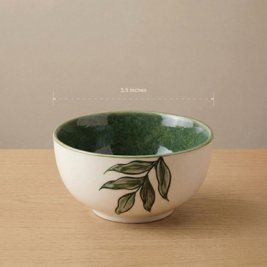 Green Leaf Dinner Set — Set of 8 (2 Dinner Plates, 2 Quarter Plates, 4 Bowls)